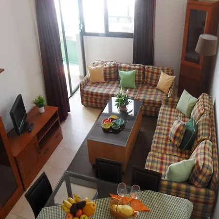 Sleeps 6 Pool Wifi アパート *